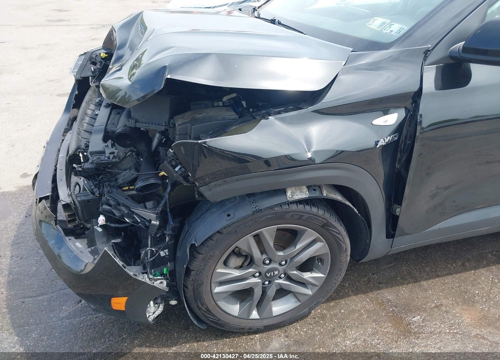 2021 KIA SELTOS VIN: KNDEPCAA1M7116346
