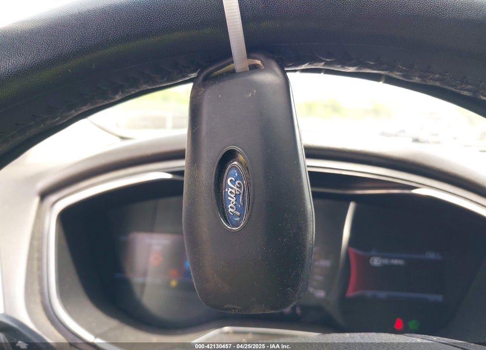 2013 FORD FUSION HYBRID TITANIUM VIN: 3FA6P0RU7DR281902