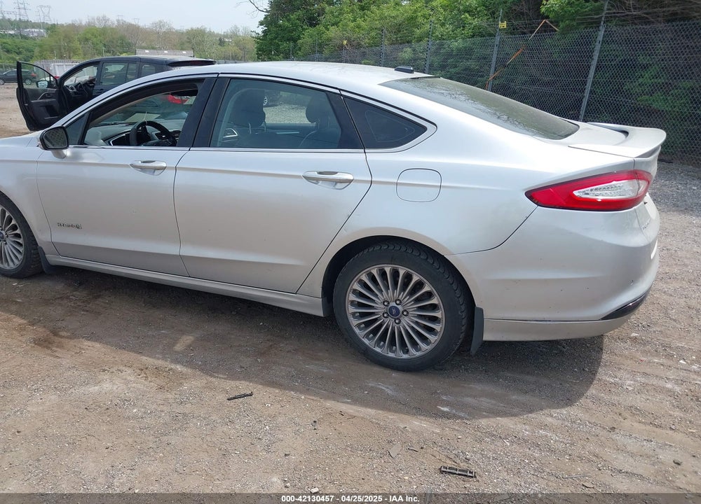 2013 FORD FUSION HYBRID TITANIUM VIN: 3FA6P0RU7DR281902