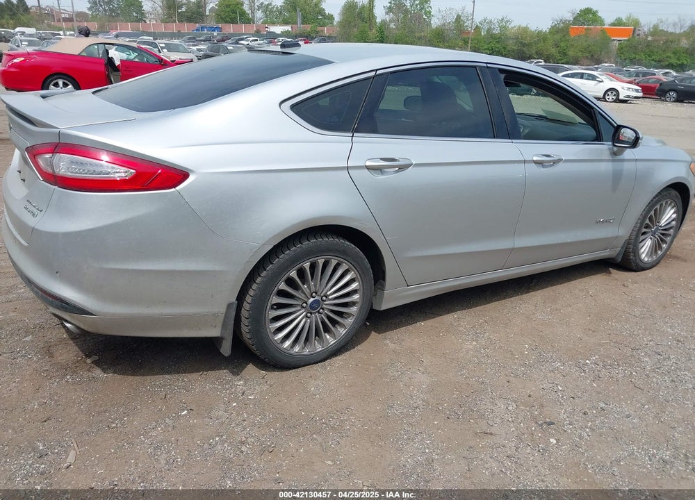 2013 FORD FUSION HYBRID TITANIUM VIN: 3FA6P0RU7DR281902