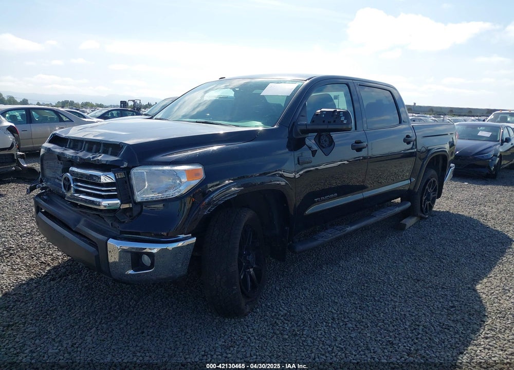 2017 TOYOTA TUNDRA SR5 5.7L V8 VIN: 5TFDW5F14HX671042