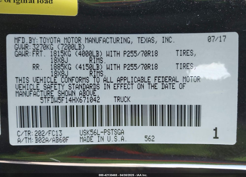2017 TOYOTA TUNDRA SR5 5.7L V8 VIN: 5TFDW5F14HX671042