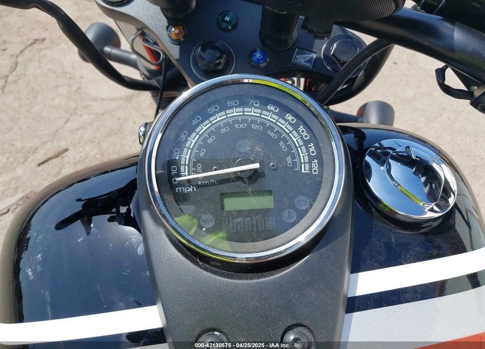 2024 HONDA VT750 C2B VIN: JH2RC5372RK400476