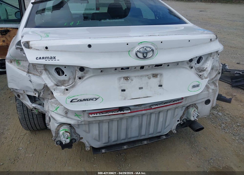 2016 TOYOTA CAMRY SE VIN: 4T1BF1FKXGU189440
