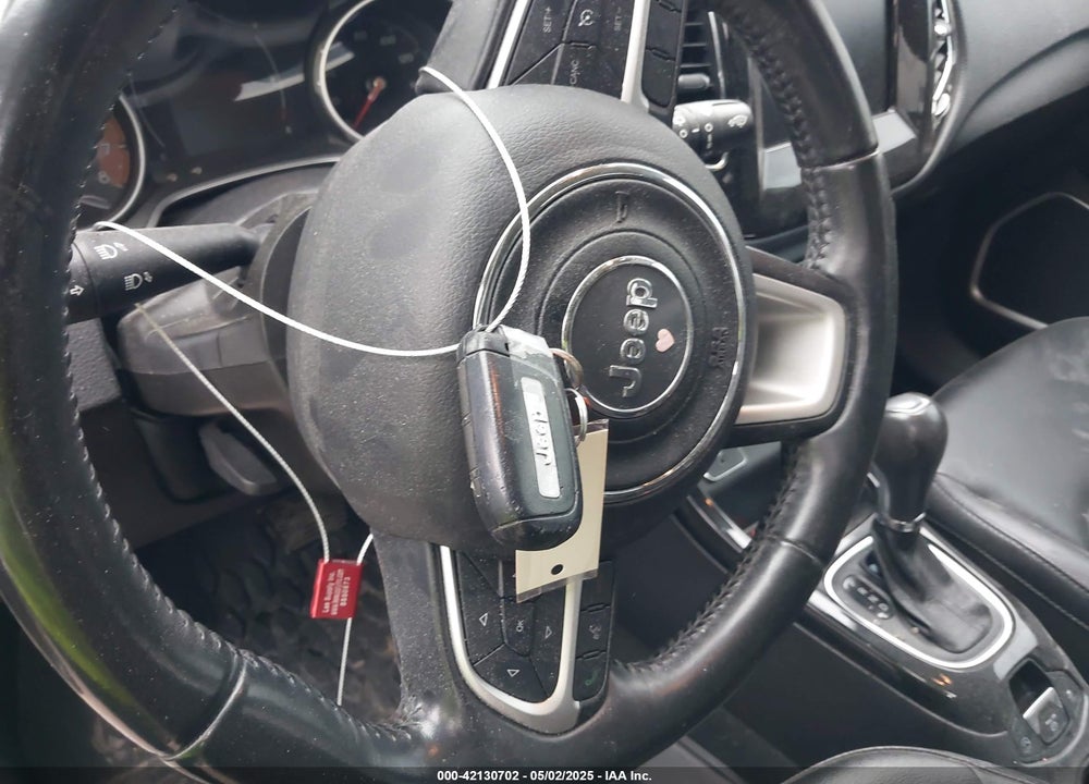 2020 JEEP COMPASS VIN: 3C4NJCBB3LT211543