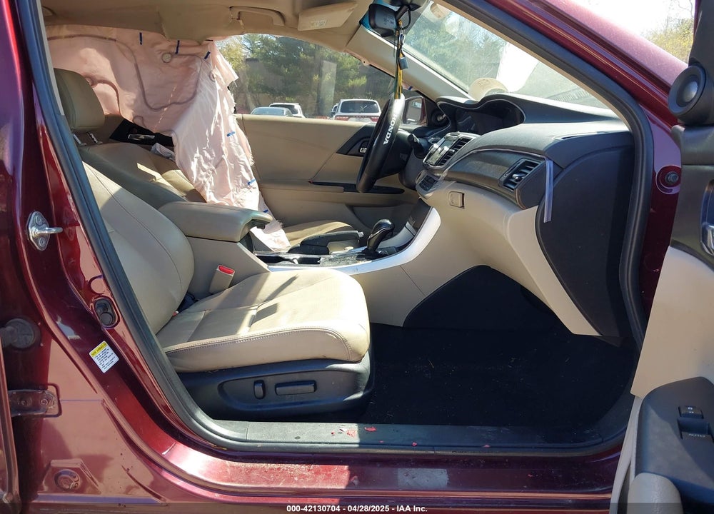 2014 HONDA ACCORD VIN: 1HGCR2F85EA180476