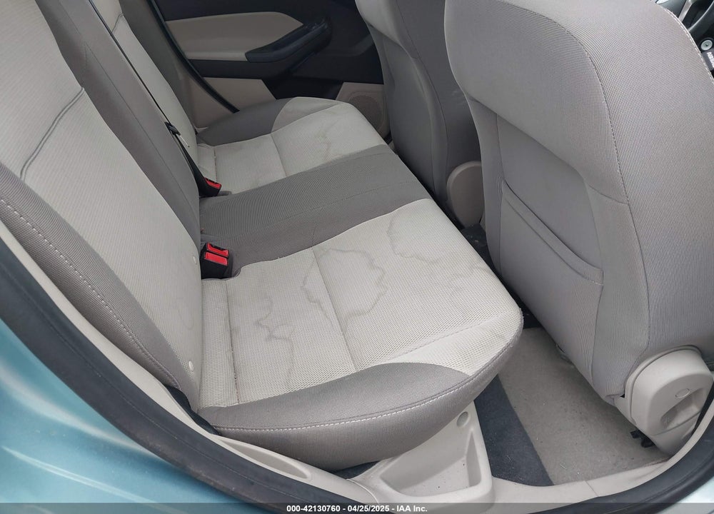 2012 FORD FOCUS SE VIN: 1FAHP3F28CL321110