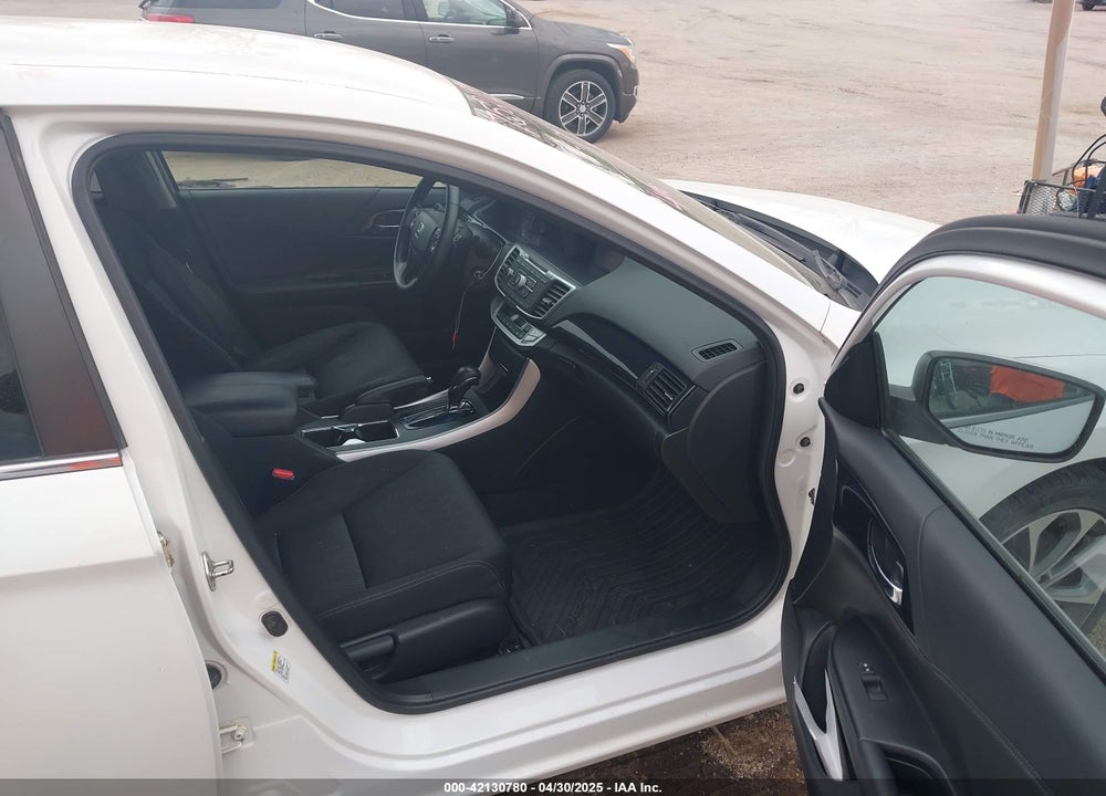 2013 HONDA ACCORD SPORT VIN: 1HGCR2F59DA106000