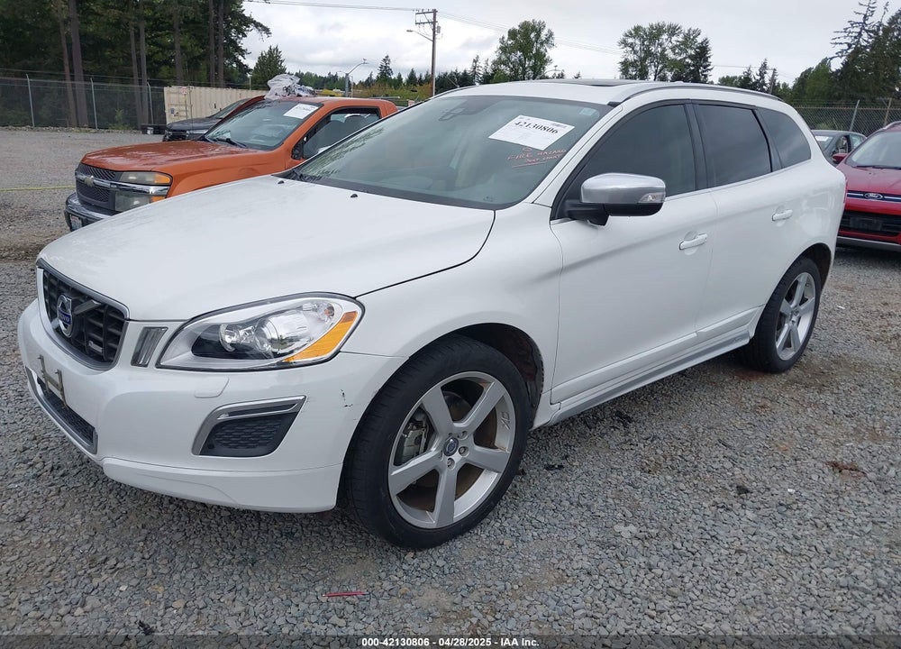 2011 VOLVO XC60 3.2/3.2 R-DESIGN VIN: YV4952DL1B2140717