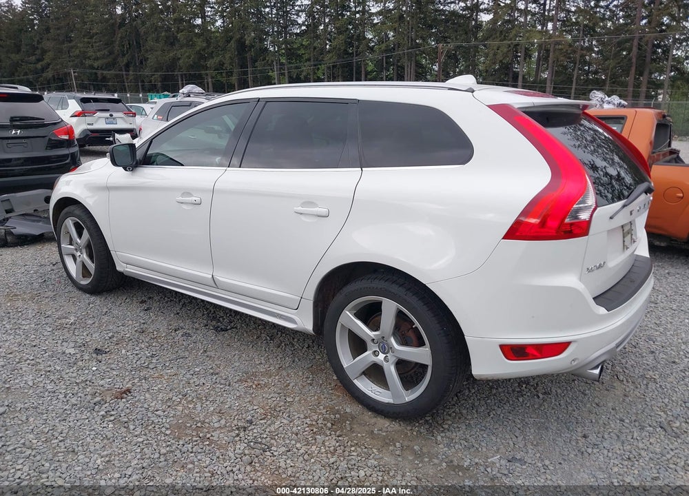 2011 VOLVO XC60 3.2/3.2 R-DESIGN VIN: YV4952DL1B2140717