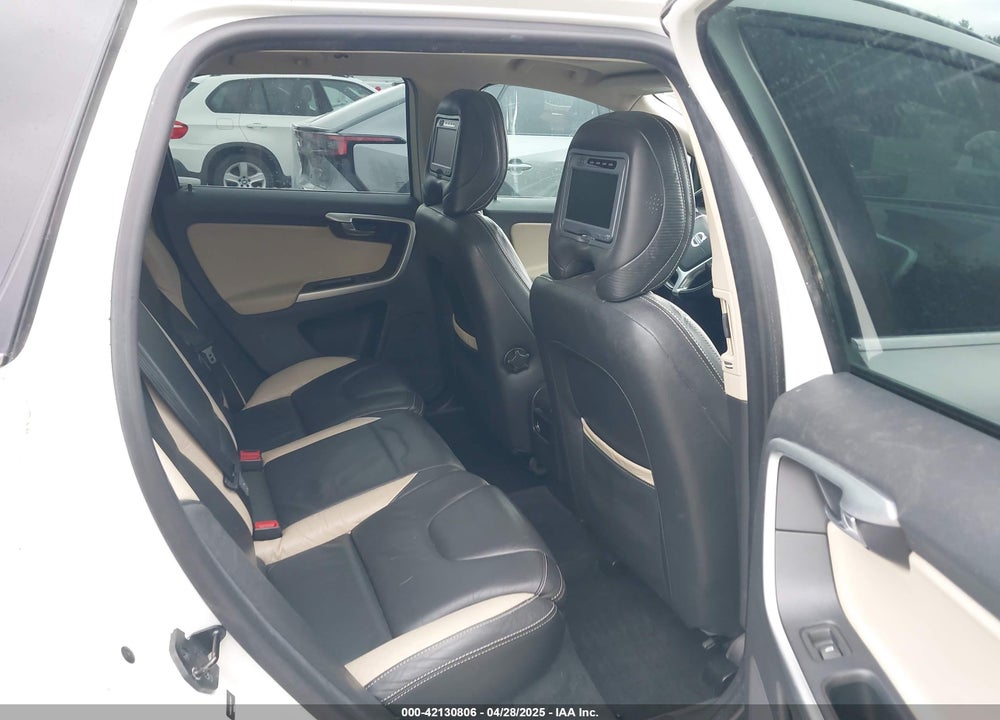 2011 VOLVO XC60 3.2/3.2 R-DESIGN VIN: YV4952DL1B2140717