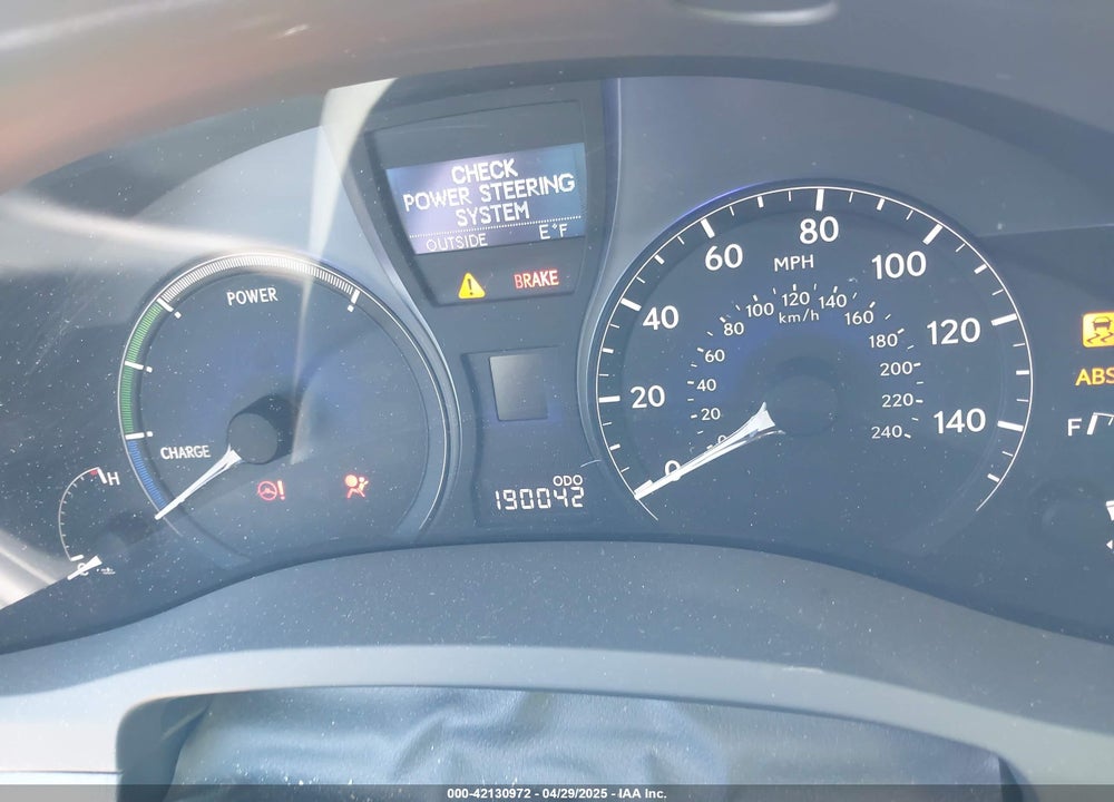 2011 LEXUS RX 450H VIN: JTJBC1BA9B2421554