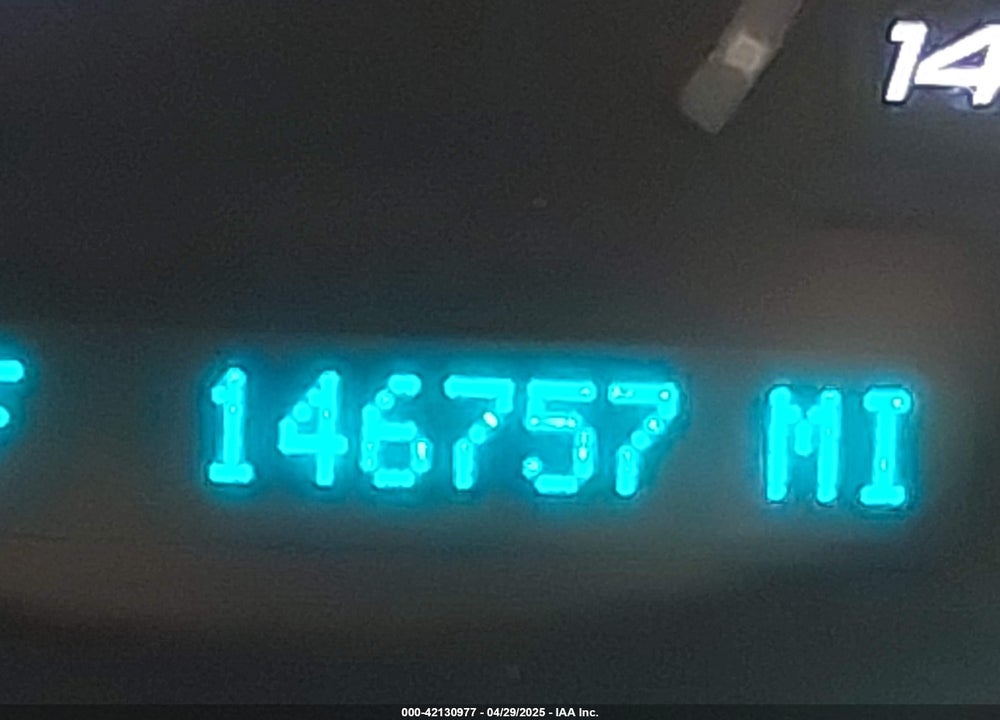 2011 CHEVROLET MALIBU VIN: 1G1ZC5E17BF321989