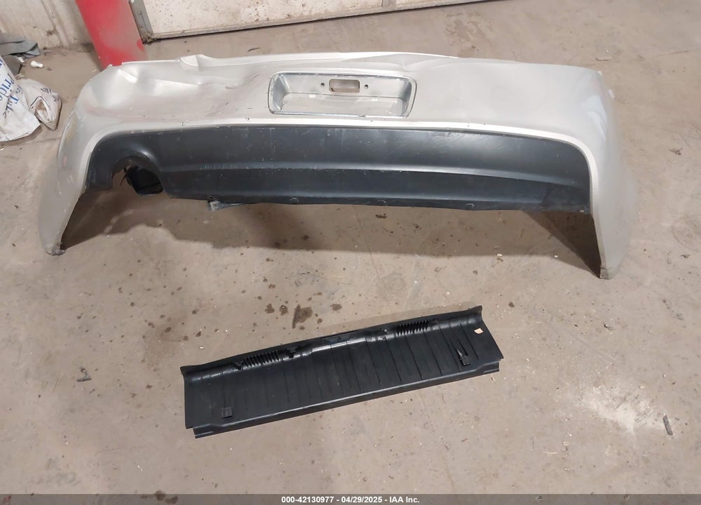 2011 CHEVROLET MALIBU VIN: 1G1ZC5E17BF321989