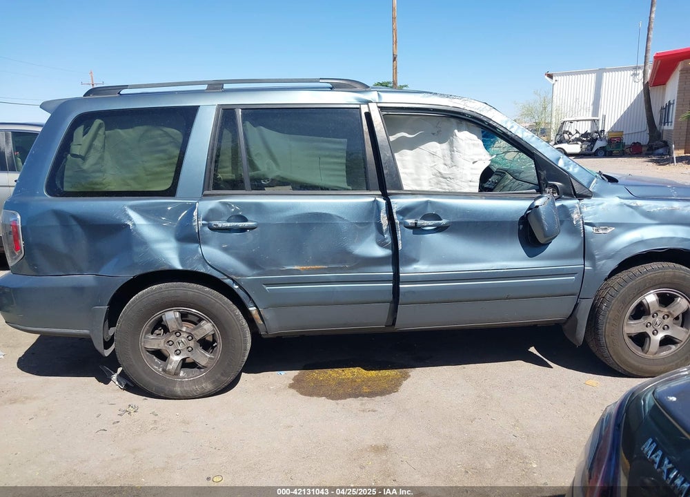 2006 HONDA PILOT EX-L VIN: 2HKYF18626H556385