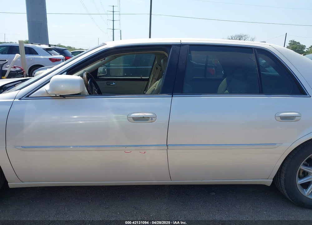 2010 CADILLAC DTS VIN: 1G6KD5EY8AU120652