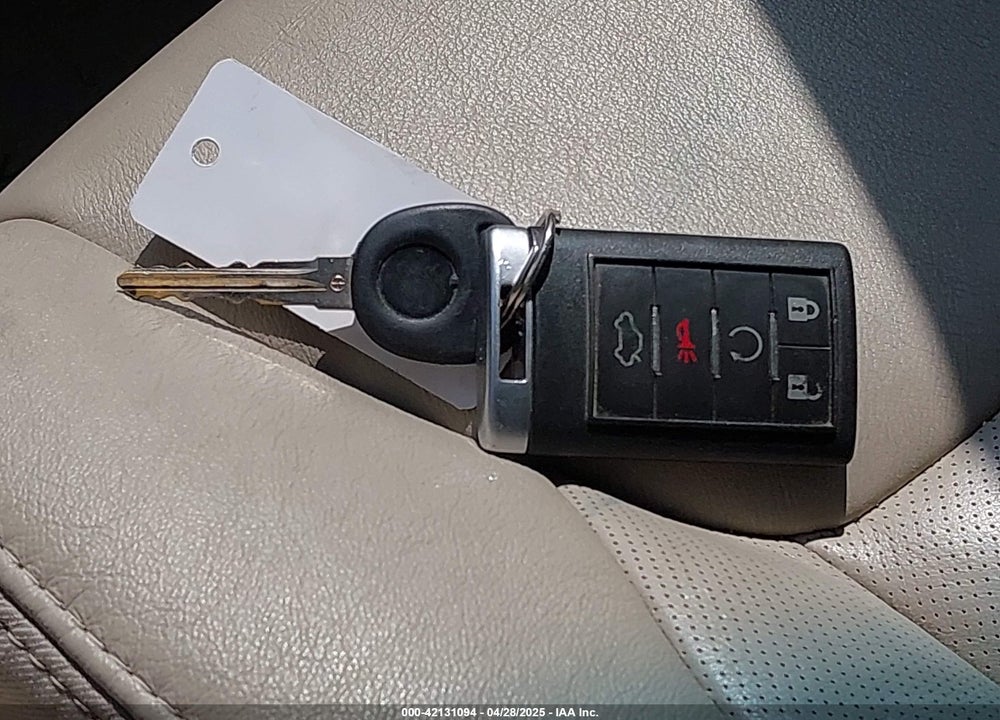 2010 CADILLAC DTS VIN: 1G6KD5EY8AU120652