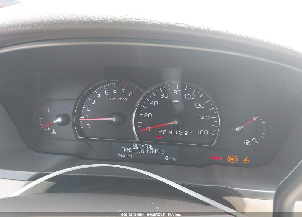 2010 CADILLAC DTS VIN: 1G6KD5EY8AU120652
