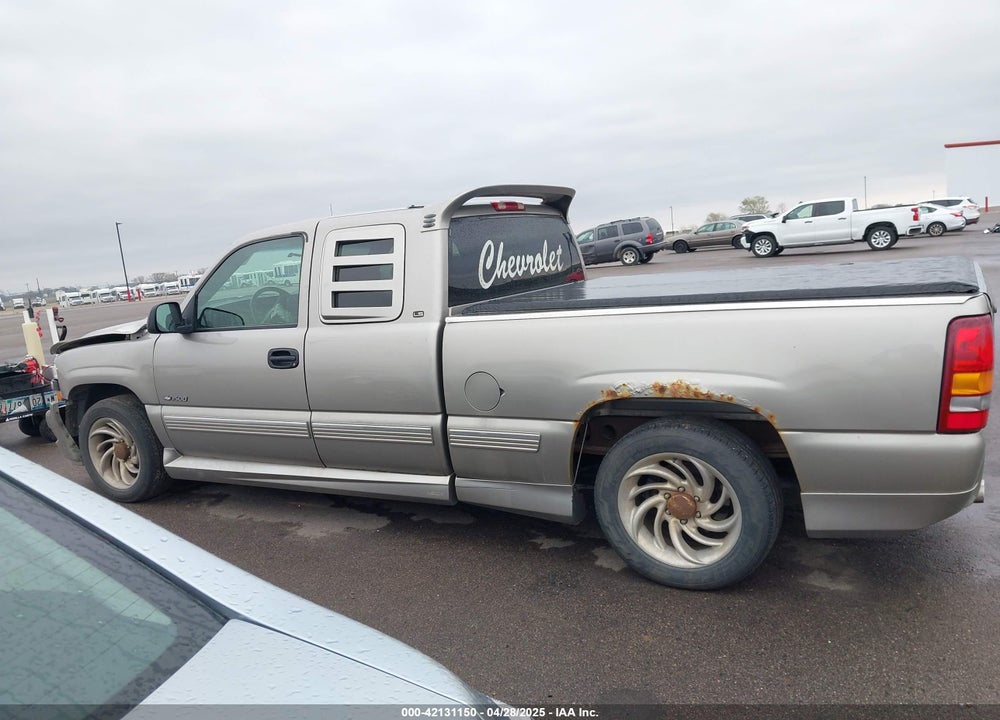 1999 CHEVROLET SILVERADO 1500 LS VIN: 2GCEC19V1X1183487