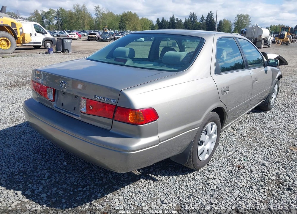 2001 TOYOTA CAMRY VIN: JT2BG22K010581203