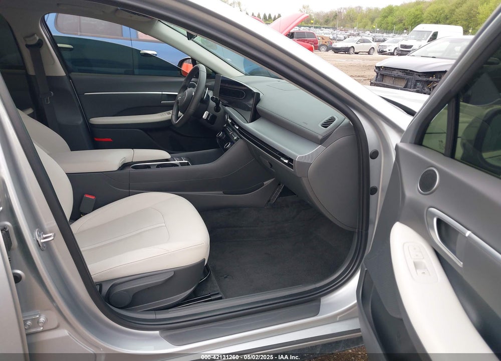 2024 HYUNDAI SONATA VIN: KMHL14JA5RA385826