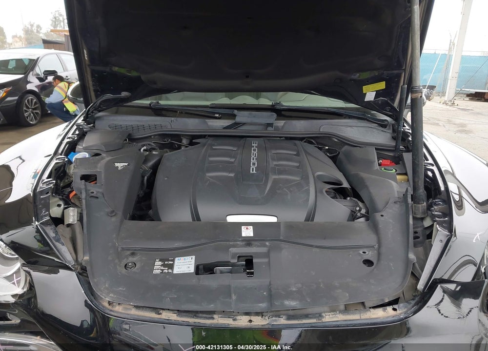 2013 PORSCHE CAYENNE VIN: WP1AF2A29DLA22600