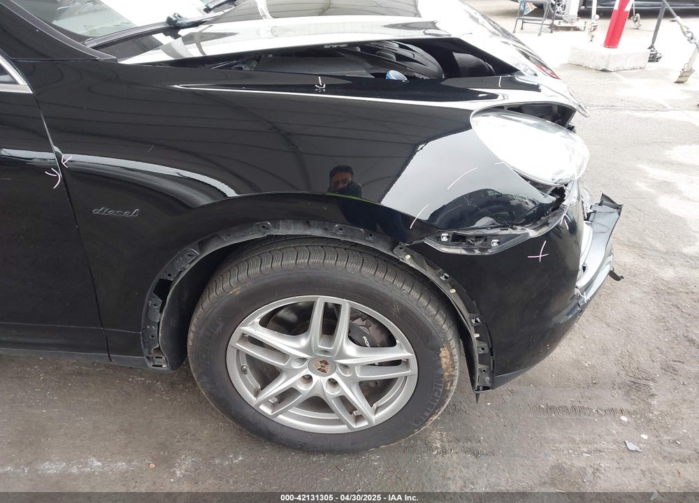 2013 PORSCHE CAYENNE VIN: WP1AF2A29DLA22600
