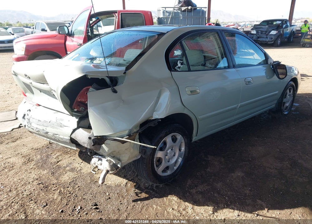 2003 HYUNDAI ELANTRA GLS/GT VIN: KMHDN45D13U683213