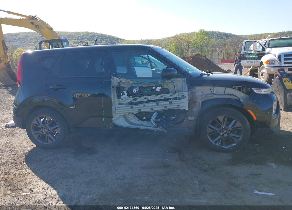 2020 KIA SOUL EX VIN: KNDJ33AU5L7037460