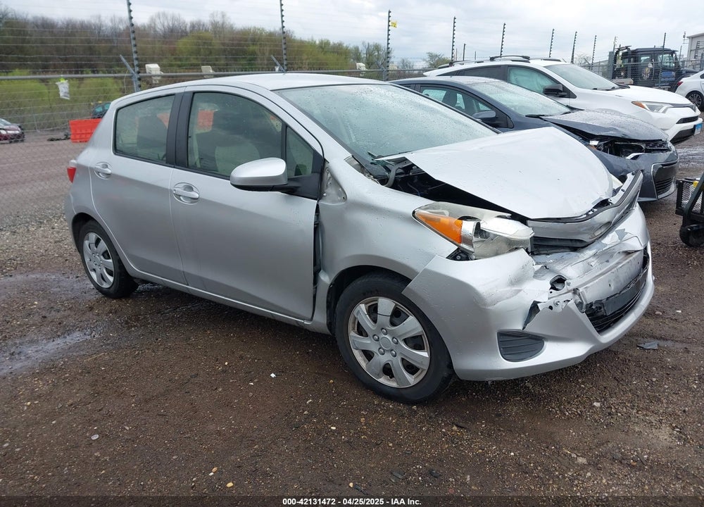 2013 TOYOTA YARIS LE VIN: JTDKTUD30DD554746