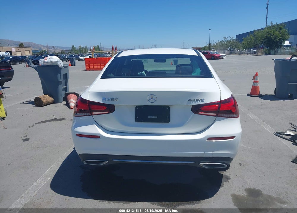 2022 MERCEDES-BENZ A 220 4MATIC VIN: W1K3G4FB5NJ366066
