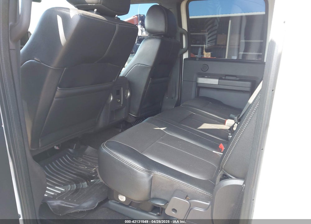 2015 FORD F-350 LARIAT VIN: 1FT8W3BT6FEA08822