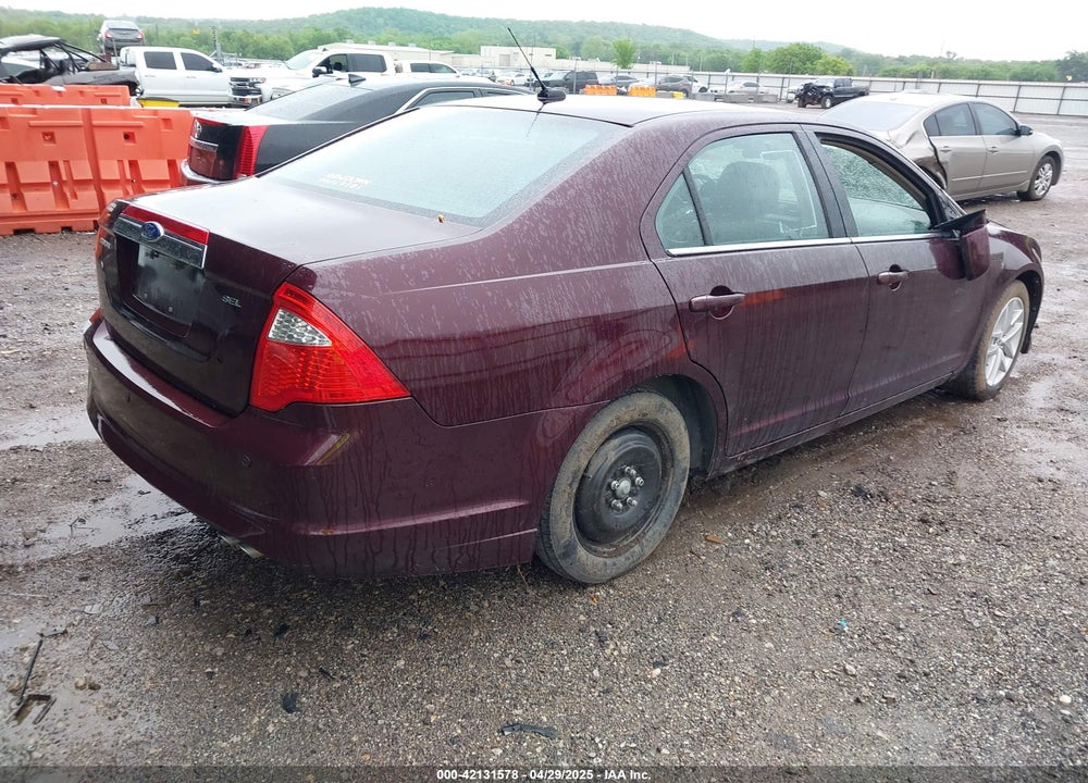 2011 FORD FUSION VIN: 3FAHP0JA2BR183903