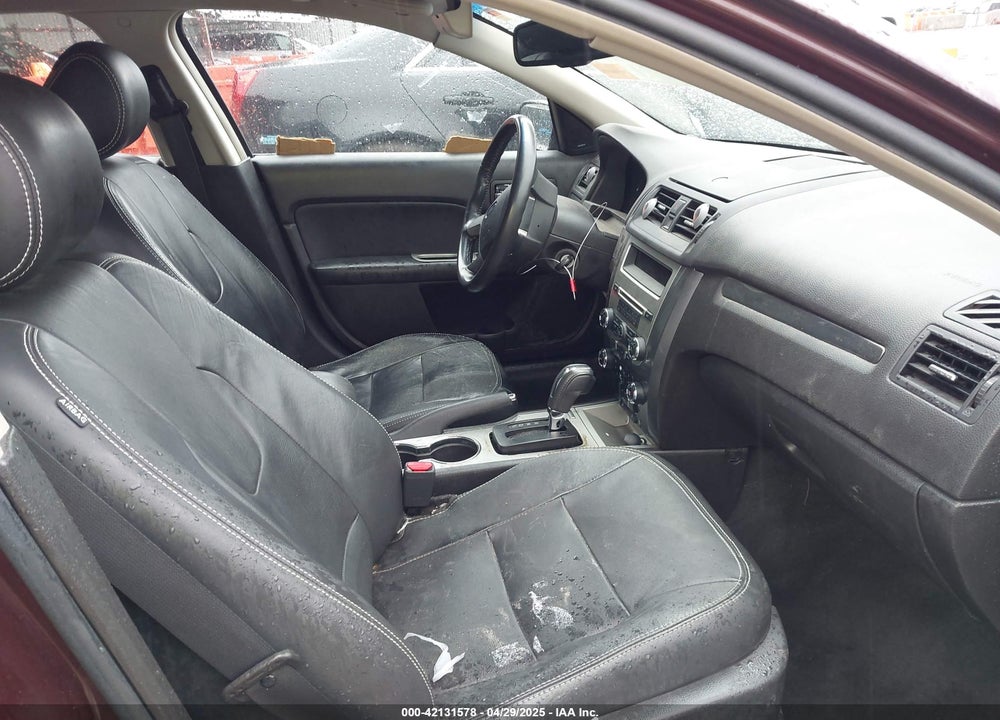 2011 FORD FUSION VIN: 3FAHP0JA2BR183903