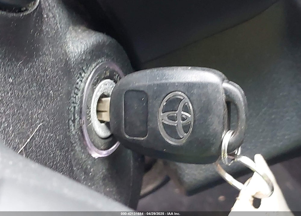 2017 TOYOTA CAMRY LE VIN: 4T1BF1FK2HU334455
