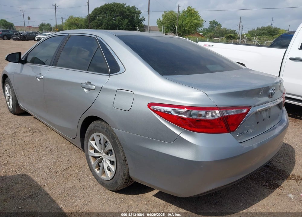 2017 TOYOTA CAMRY LE VIN: 4T1BF1FK2HU334455