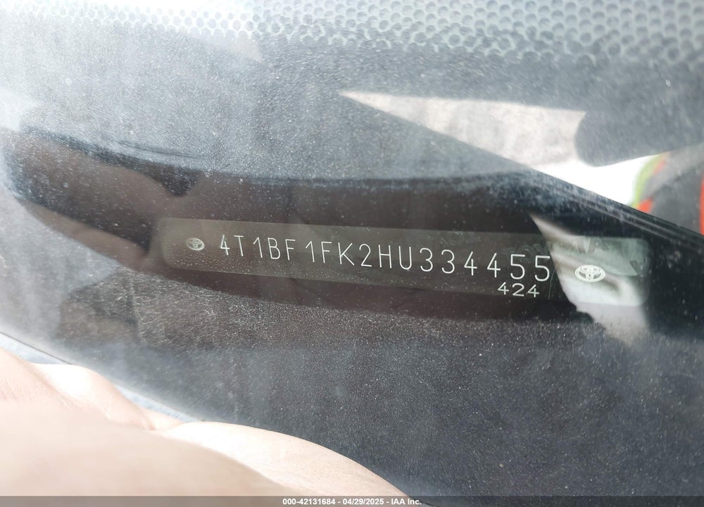 2017 TOYOTA CAMRY LE VIN: 4T1BF1FK2HU334455