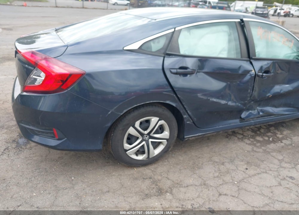 2018 HONDA CIVIC VIN: 19XFC2F53JE208950