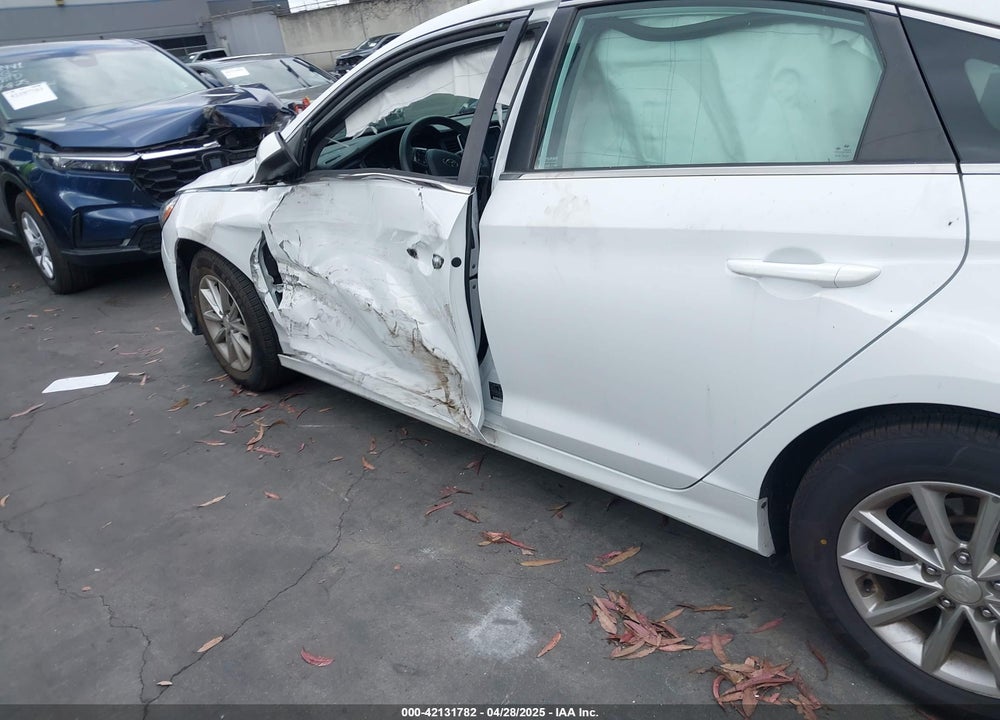 2018 HYUNDAI SONATA VIN: 5NPE24AF7JH696905
