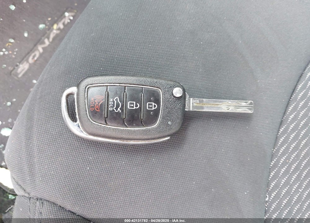 2018 HYUNDAI SONATA VIN: 5NPE24AF7JH696905