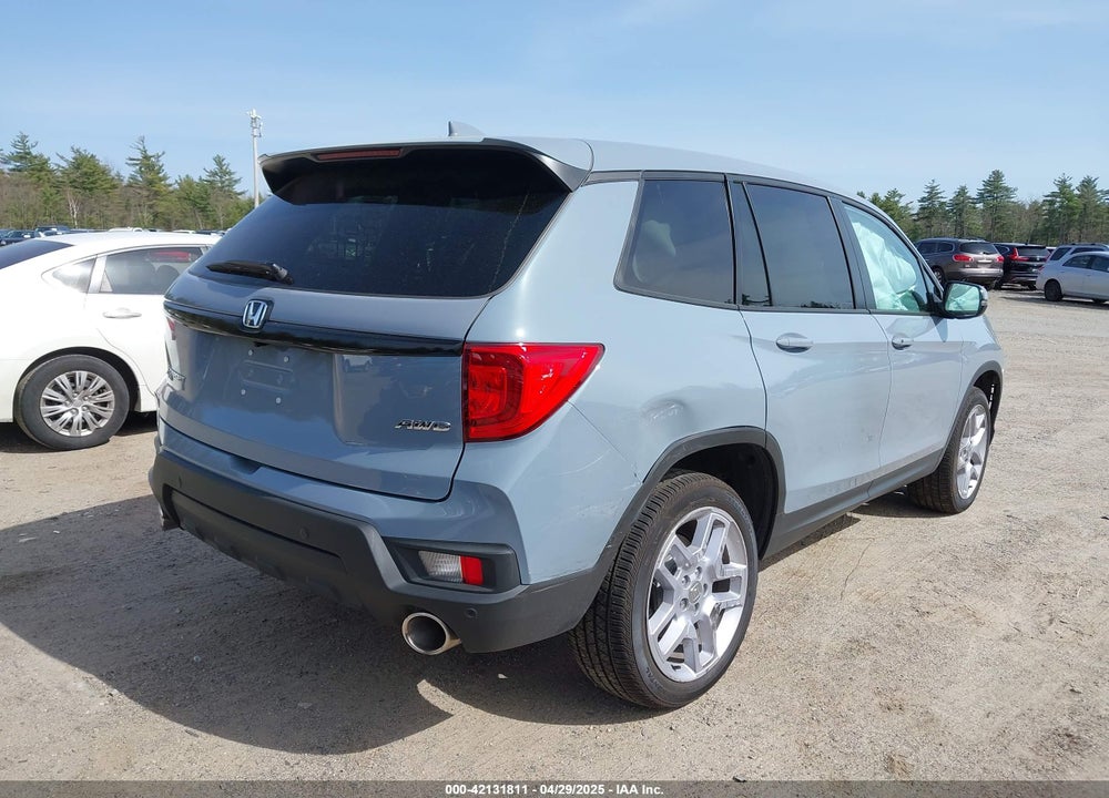 2024 HONDA PASSPORT VIN: 5FNYF8H55RB023059