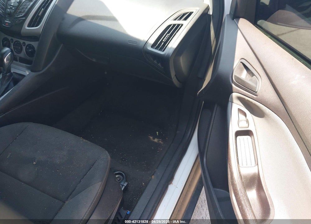 2012 FORD FOCUS VIN: 1FAHP3F24CL207735