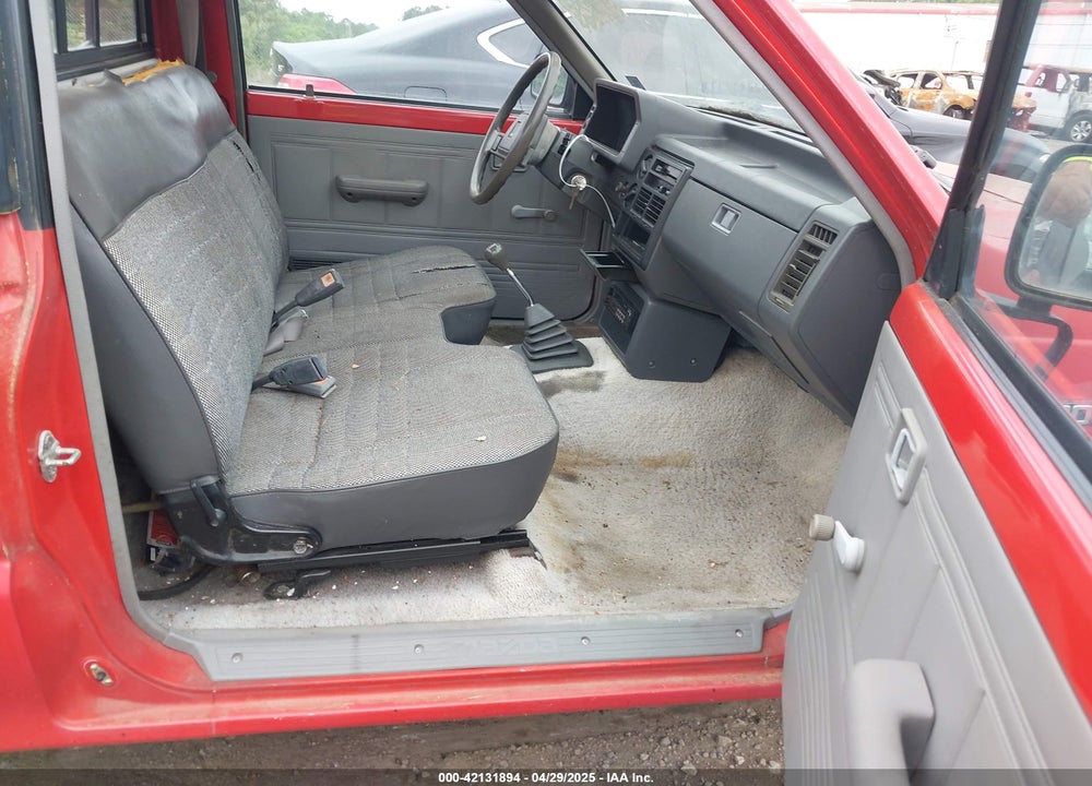 1989 MAZDA B2200 SHORT BED VIN: JM2UF1135K0759529