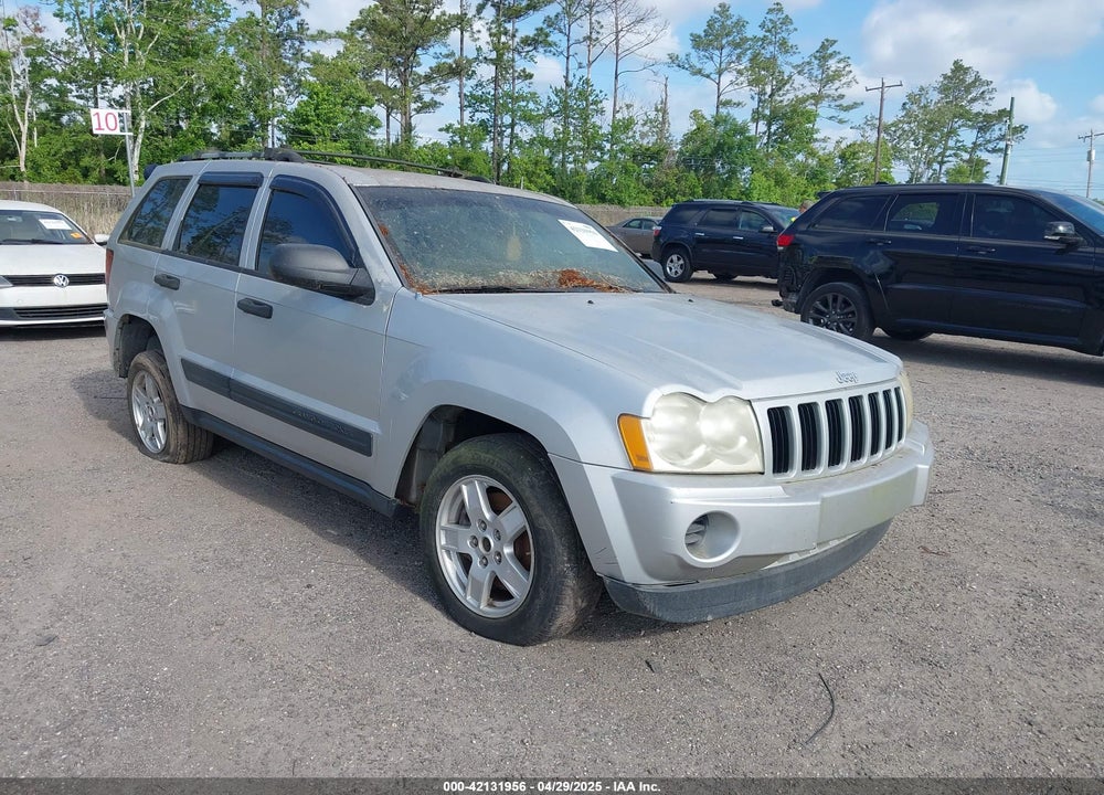 2005 JEEP GRAND CHEROKEE LAREDO VIN: 1J4GS48K35C704571