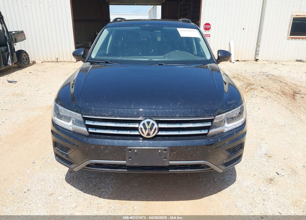 2019 VOLKSWAGEN TIGUAN VIN: 3VV2B7AX2KM176931