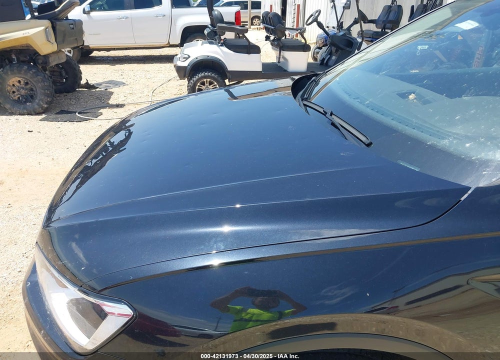 2019 VOLKSWAGEN TIGUAN VIN: 3VV2B7AX2KM176931