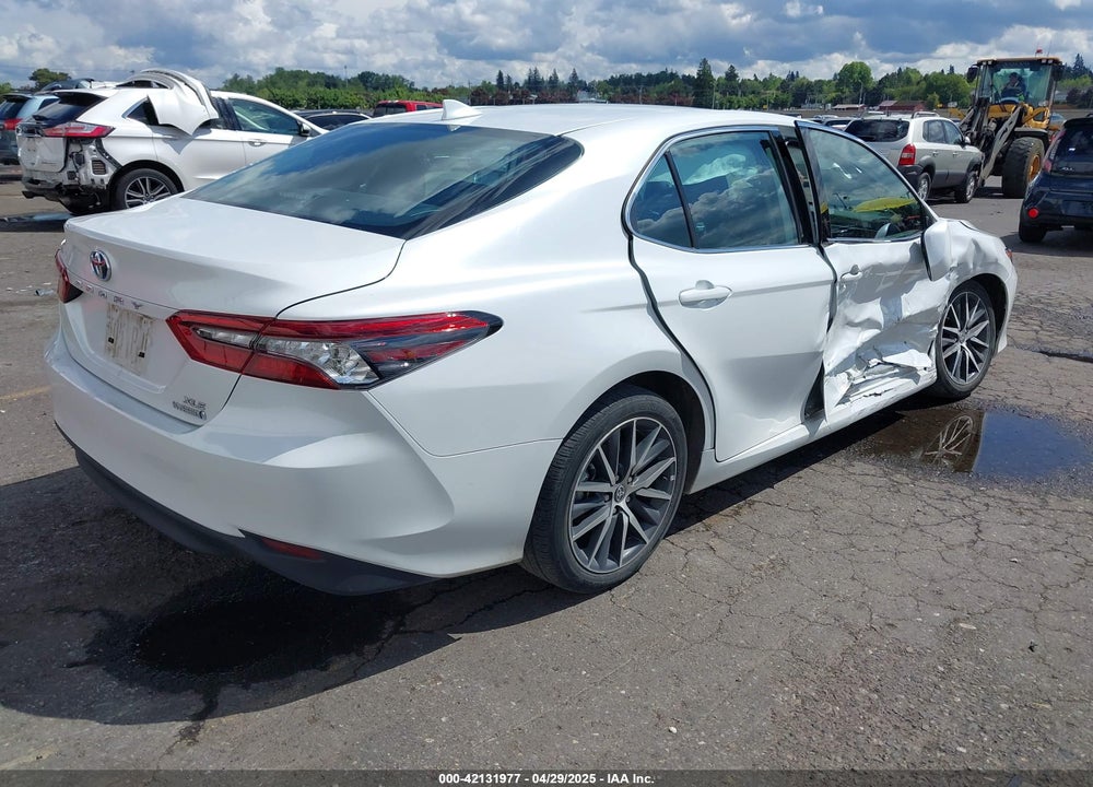 2023 TOYOTA CAMRY XLE HYBRID VIN: 4T1F31AK6PU615593
