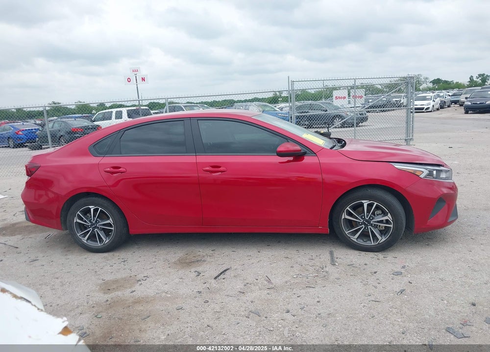 2023 KIA FORTE VIN: 3KPF24AD5PE682212