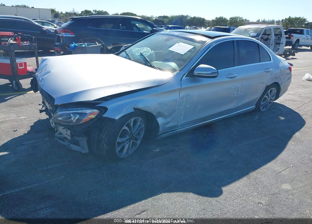 2016 MERCEDES-BENZ C 300 VIN: 55SWF4KB6GU098332