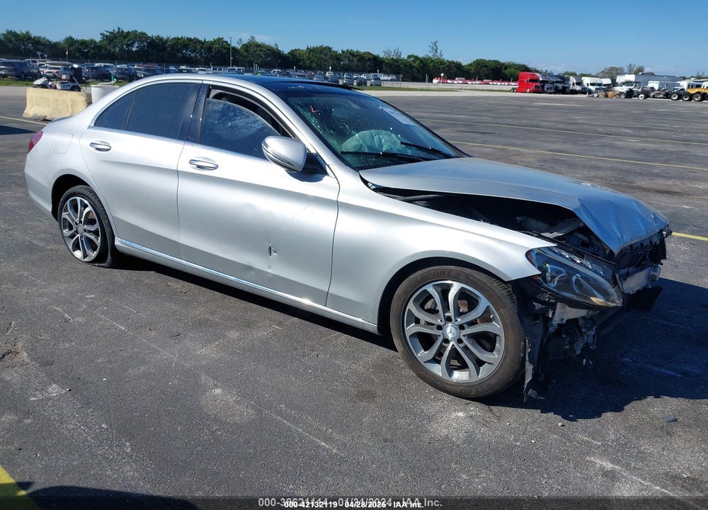 2016 MERCEDES-BENZ C 300 VIN: 55SWF4KB6GU098332